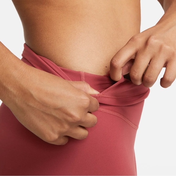 NWT - Nike Women's Dri-Fit High-Waisted 7/8 Leggings in Mauve - Size XS - Picture 5 of 5